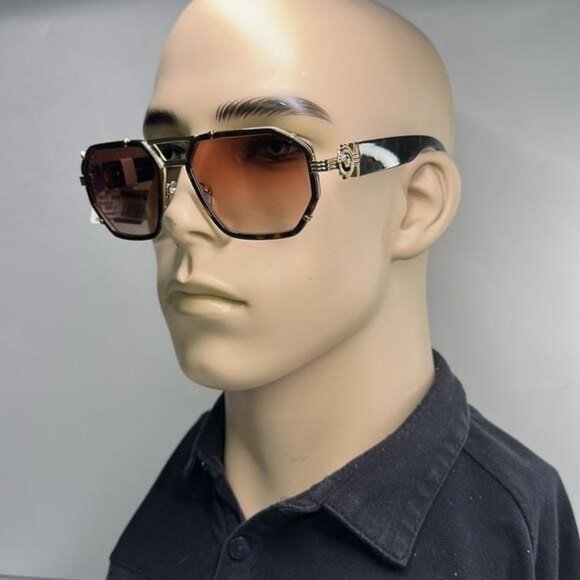 - 💯- New Authentic Versace Brown Gradient Geometric Sunglasses VE2228 1002… - Picture 14 of 16